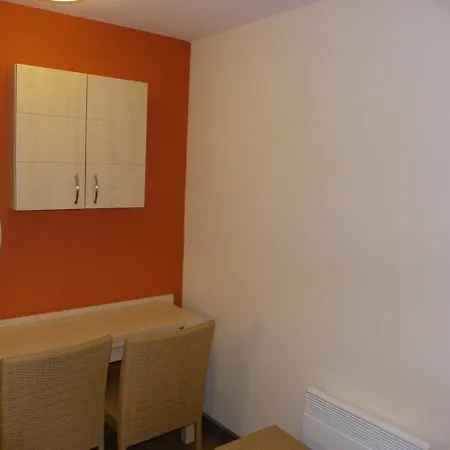 Apartamento Cap Esterel Village : Studio Vue Esterel - C1 74la
